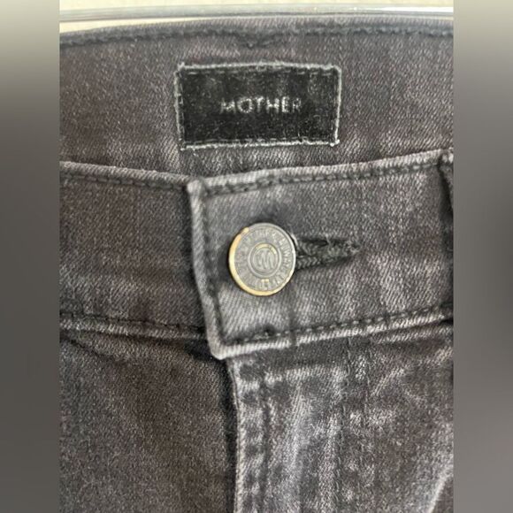 MOTHER The Insider Crop Step Fray in black Not Guilty 26 - Picture 7 of 10